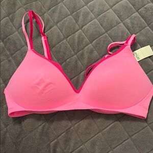 Aerie Pink Triangle Bra with Adjustable Straps. Wireless 34b NWT